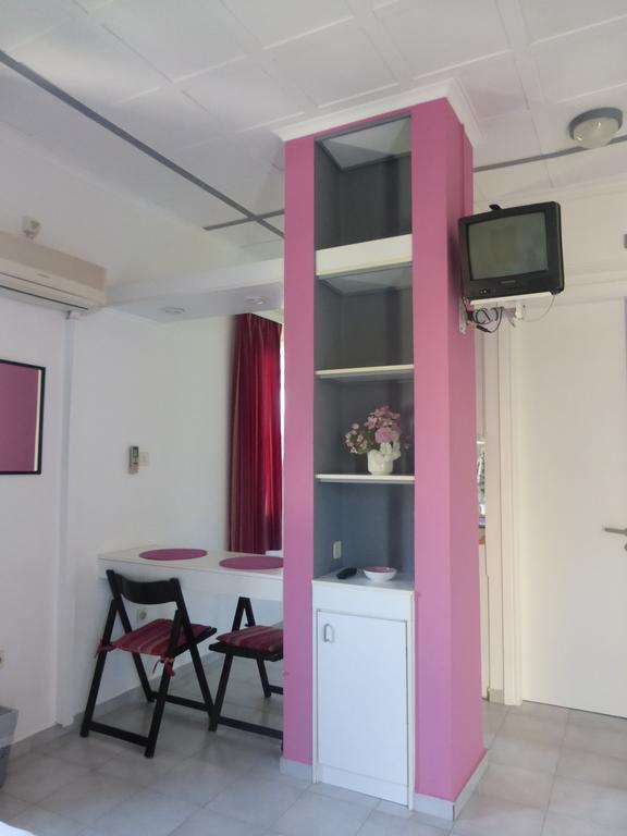 Gk Studios Lixouri Room photo